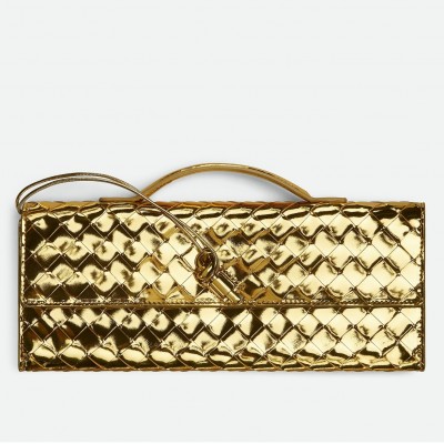 Bottega Veneta Andiamo Clutch with Handle in Gold Metallic Leather BVBS12271