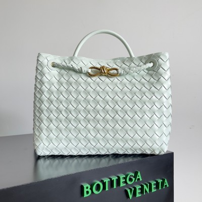 Bottega Veneta Andiamo Medium Bag In Glacier Intrecciato Lambskin BVBS12003