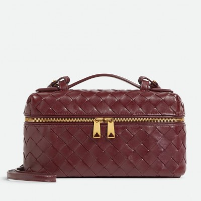 Bottega Veneta Bang Bang Vanity Case in Cherry Intrecciato Leather BVBS12526