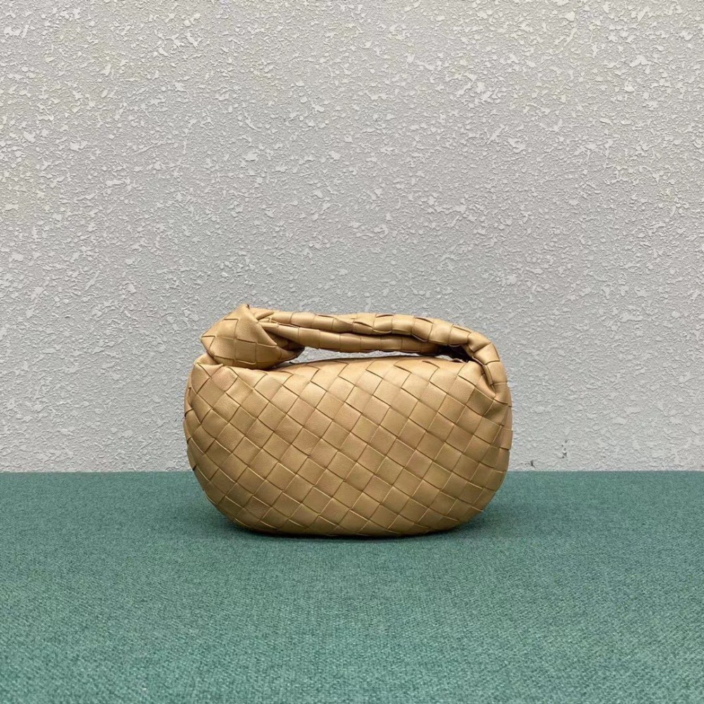 Bottega Veneta BV Jodie Mini Bag In Beige Intrecciato Lambskin BVBS12303