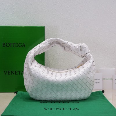 Bottega Veneta BV Jodie Teen Bag In White Intrecciato Leather BVBS12342