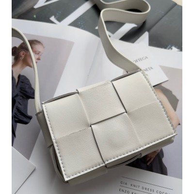 Bottega Veneta Candy Cassette Bag In White Lambskin BVBS12112