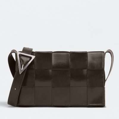 Bottega Veneta Cassette Bag In Fondant Wrinkled Calfskin BVBS12129