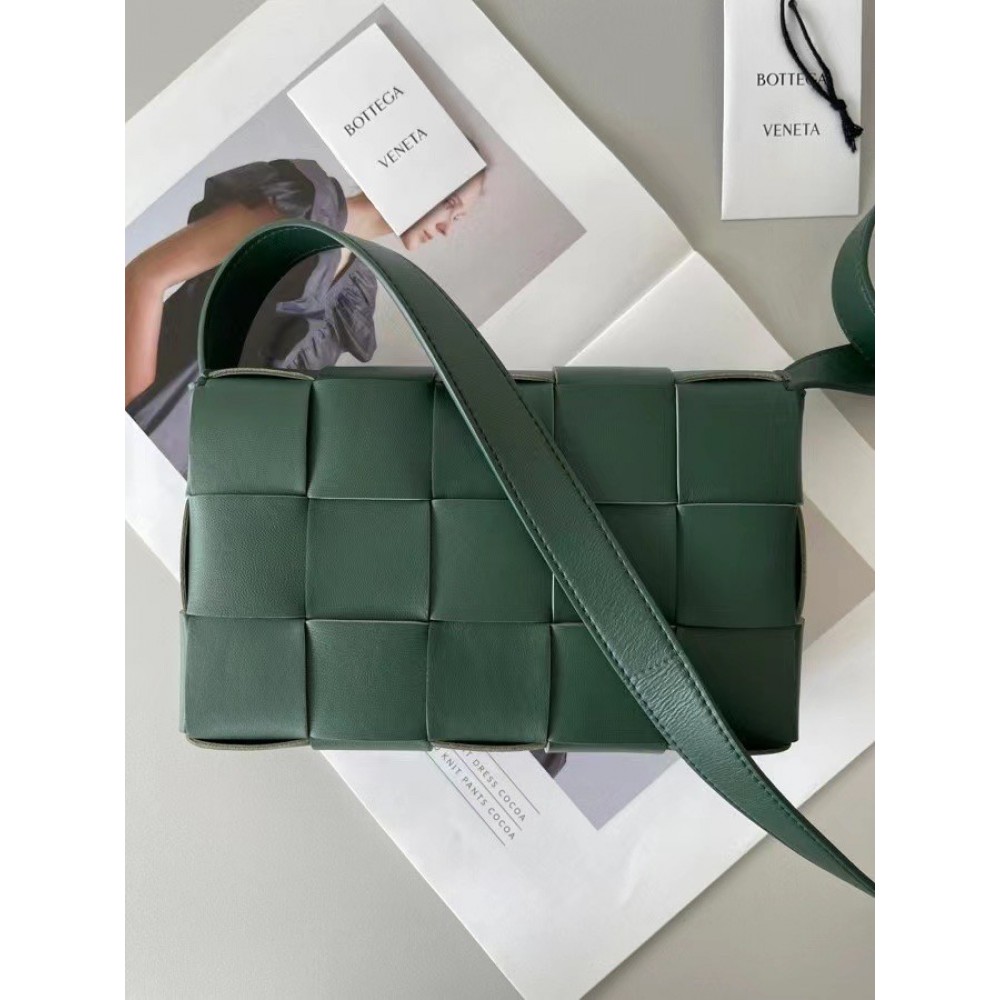 Bottega Veneta Cassette Bag In Raintree Intrecciato Lambskin BVBS12139