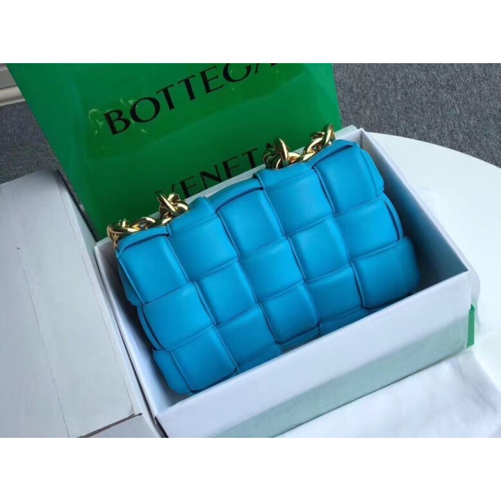 Bottega Veneta Chain Cassette Bag In Blue Calfskin BVBS12209