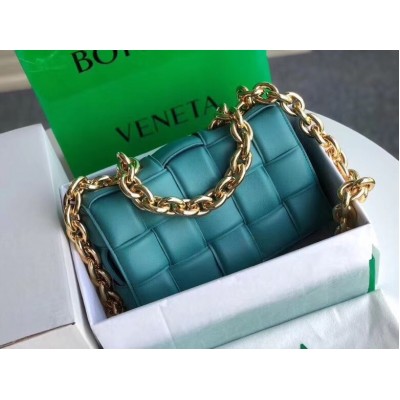 Bottega Veneta Chain Cassette Bag In Linoleum Calfskin BVBS12215