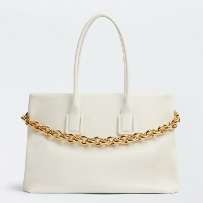 Bottega Veneta Chain Tote Bag In White Grained Leather BVBS12243