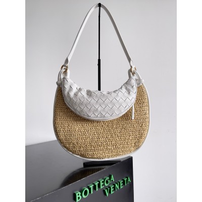 Bottega Veneta Gemelli Medium Bag in Natural Raffia BVBS12293