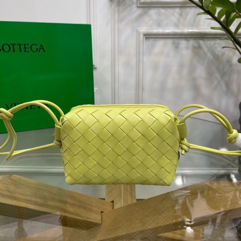 Bottega Veneta Loop Mini Bag In Kiwi Intrecciato Lambskin BVBS12398