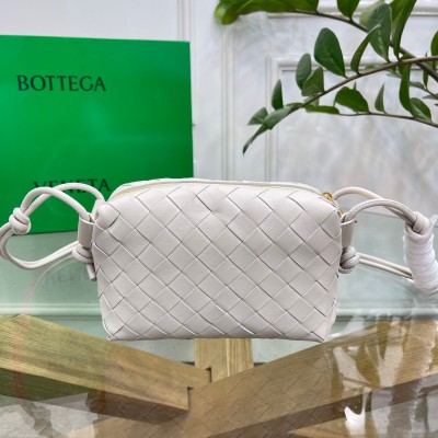 Bottega Veneta Loop Mini Bag In White Intrecciato Lambskin BVBS12399