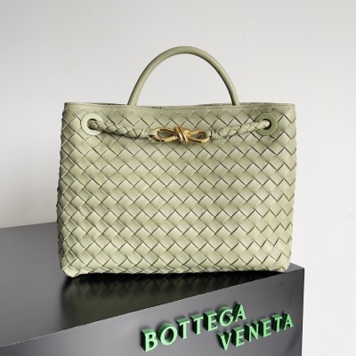 Bottega Veneta Medium Andiamo Bag In Travertine Intrecciato Lambskin BVBS12026