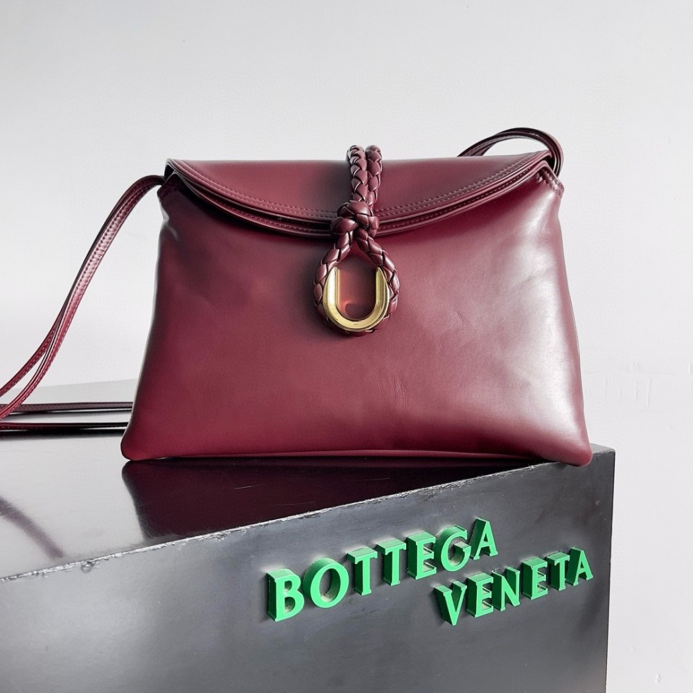 Bottega Veneta Medium Liberta Bag in Barolo Calfskin BVBS12390