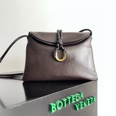 Bottega Veneta Medium Liberta Bag in Fondant Calfskin BVBS12392