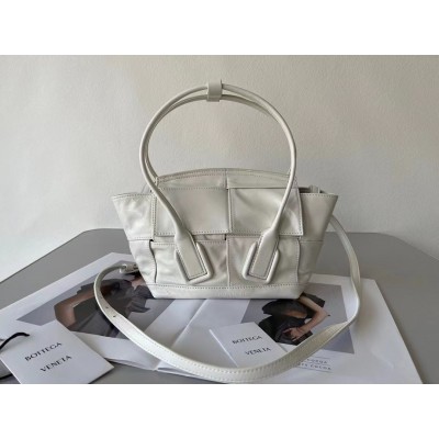 Bottega Veneta Mini Arco Bag In White Intrecciato Leather BVBS12051