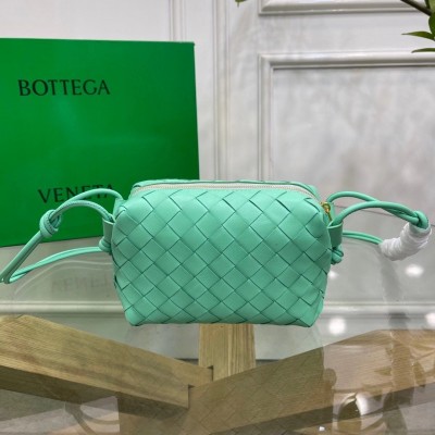 Bottega Veneta Mini Loop Bag In Fountain Intrecciato Lambskin BVBS12405