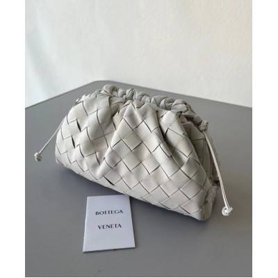 Bottega Veneta Mini Pouch In White Intrecciato Lambskin BVBS12476