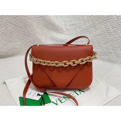 Bottega Veneta Mount Medium Envelope Bag In Maple Calfskin BVBS12419