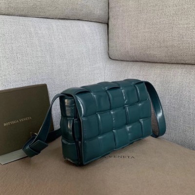 Bottega Veneta Padded Cassette Bag In Green Calfskin BVBS12174