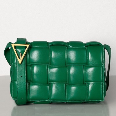 Bottega Veneta Padded Cassette Bag In Racing Green Calfskin BVBS12187