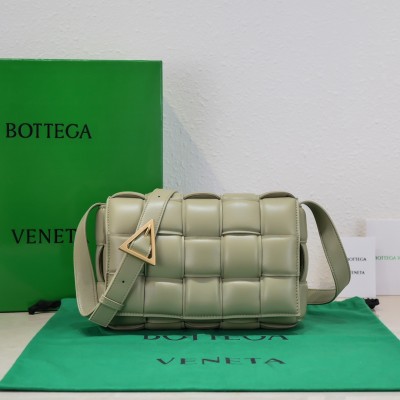 Bottega Veneta Padded Cassette Bag In Travertine Lambskin BVBS12195