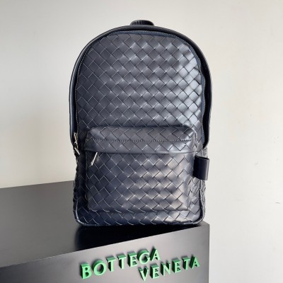 Bottega Veneta Small Backpack In Dark Blue Intrecciato Calfskin BVBS12055