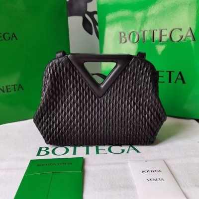 Bottega Veneta Small Point Bag In Black Quilted Leather BVBS12452