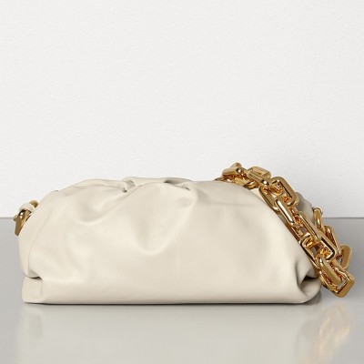 Bottega Veneta The Chain Pouch In Plaster Calfskin BVBS12239