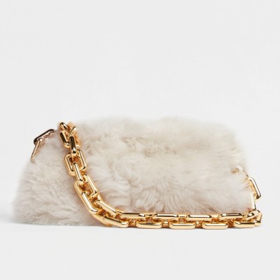 Bottega Veneta The Chain Pouch In White Shearling BVBS12240