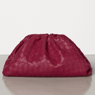 Bottega Veneta The Pouch Clutch In Amaranto Intrecciato Leather BVBS12255