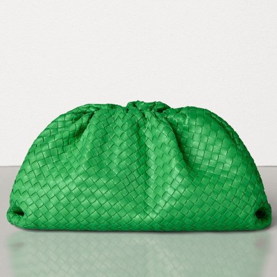 Bottega Veneta The Pouch Clutch In Green Intrecciato Leather BVBS12261