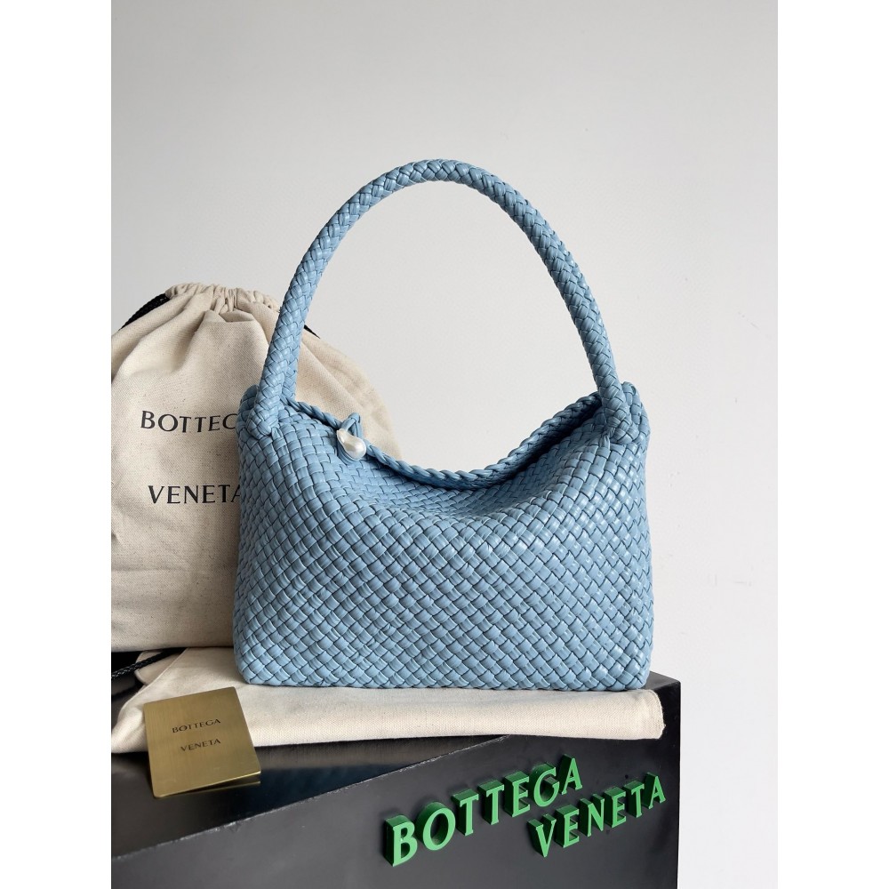 Bottega Veneta Tosca Bag in Light Blue Intrecciato Calfskin BVBS12509